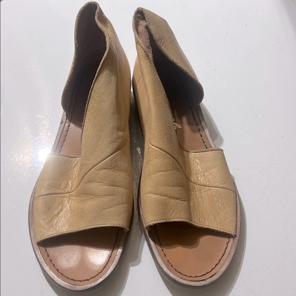 Free People Mont Blanc D’Orsay Sandals Genuine Leather Wrap Around Womens 5 / 35